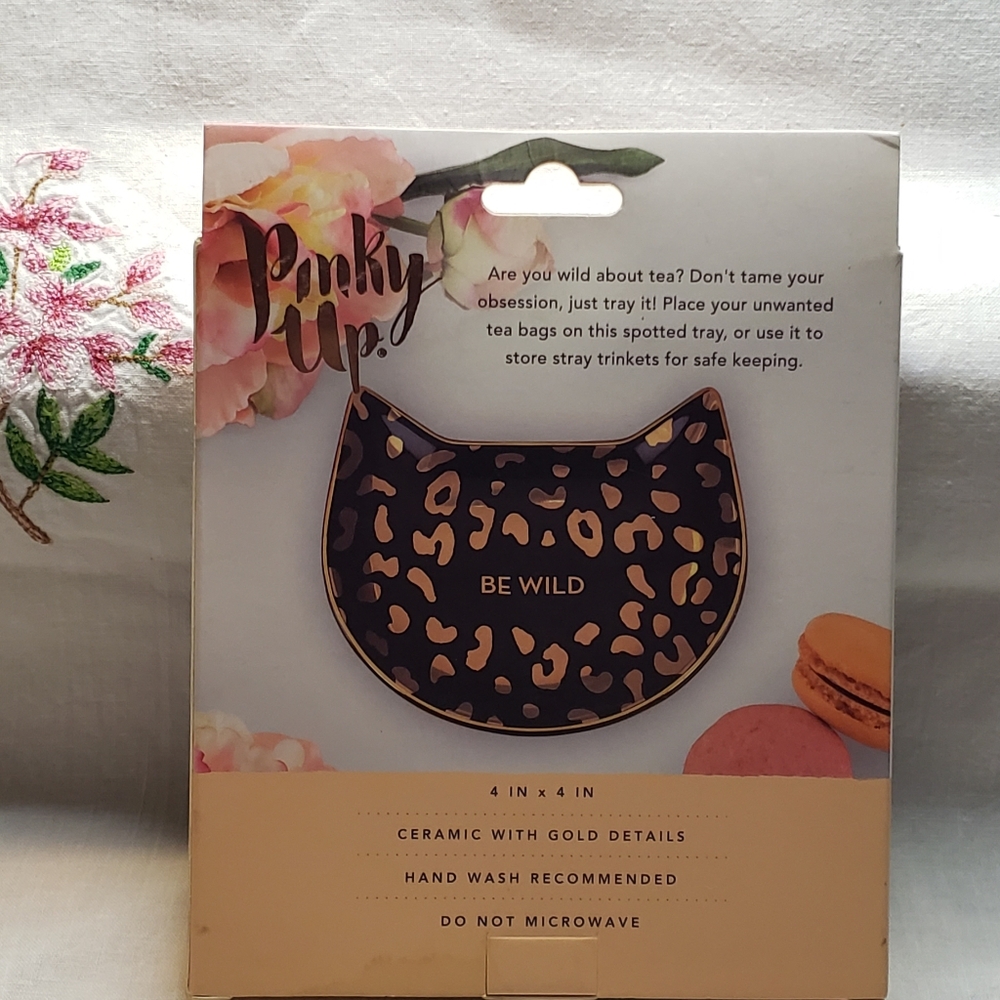 Pinky Up Ceramic Leopard Tea Tray New In Box - Picture 3 of 8